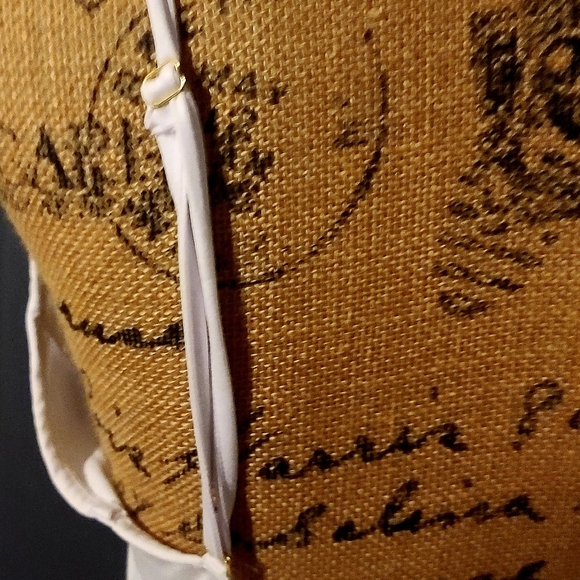 Bride and Groom Bundle.Bride Tank size LG wall plagues and drink container - Picture 12 of 14